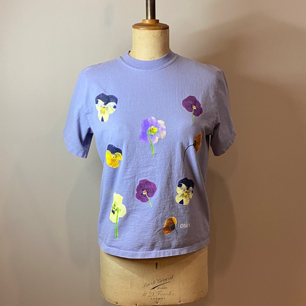 Obey Floral Graphic T-Shirt | Lavender | Size Small